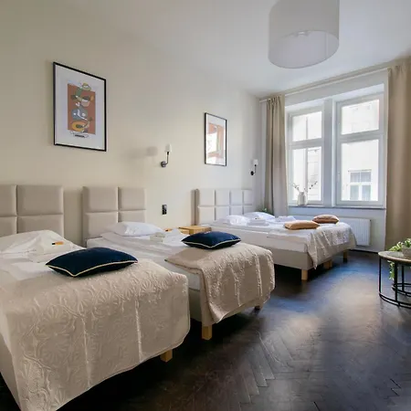 Wroblewskiego Street Apartamento